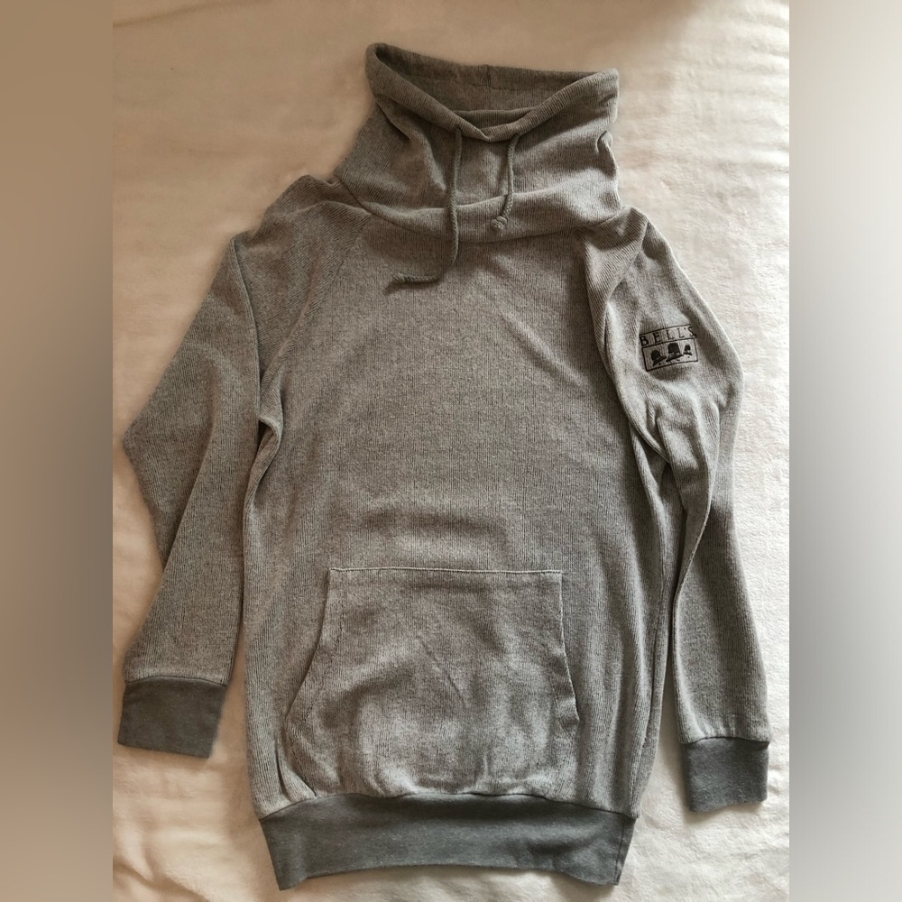 Bell’s Brewery vintage Gray mock top SZ M EUC